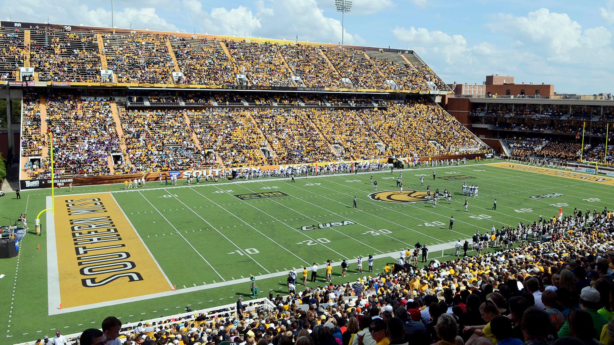 M. M. Roberts Stadium