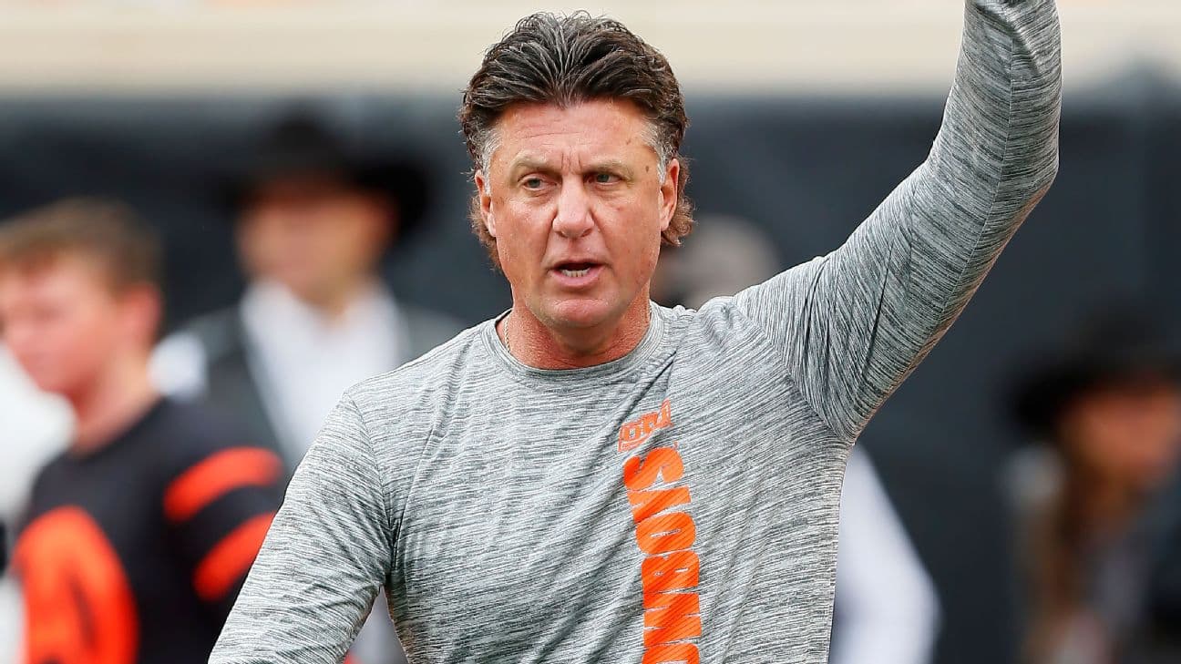 Ex-Oklahoma State coach Mike Gundy joins TNT as guest analyst