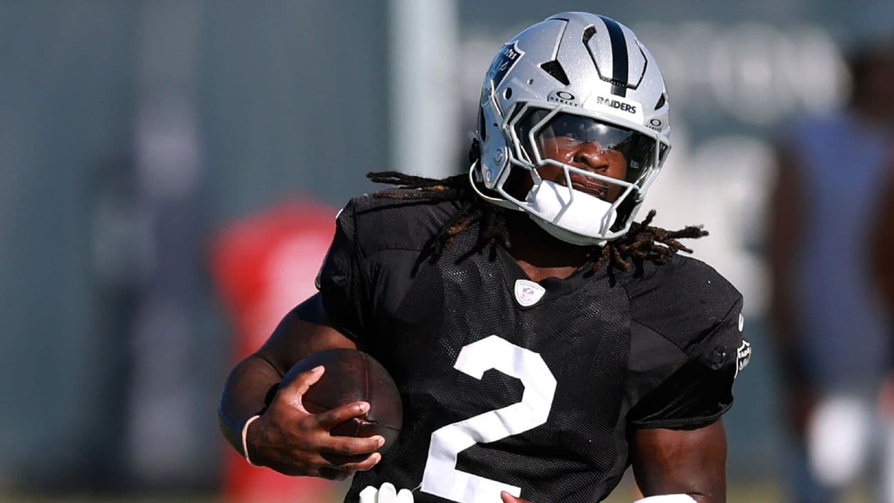 Raiders' Klint Kubiak says injured Ashton Jeanty 'on the mend'