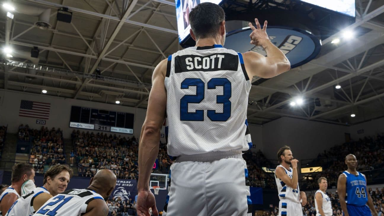 Inside the basketball of 'One Tree Hill' 23 years later