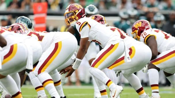 Why NFL offenses are going under center more often in 2026