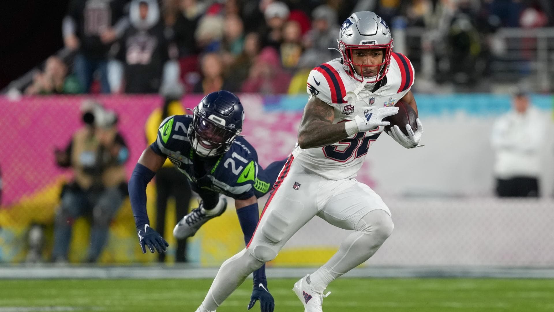 Henderson sidelined with ankle injury