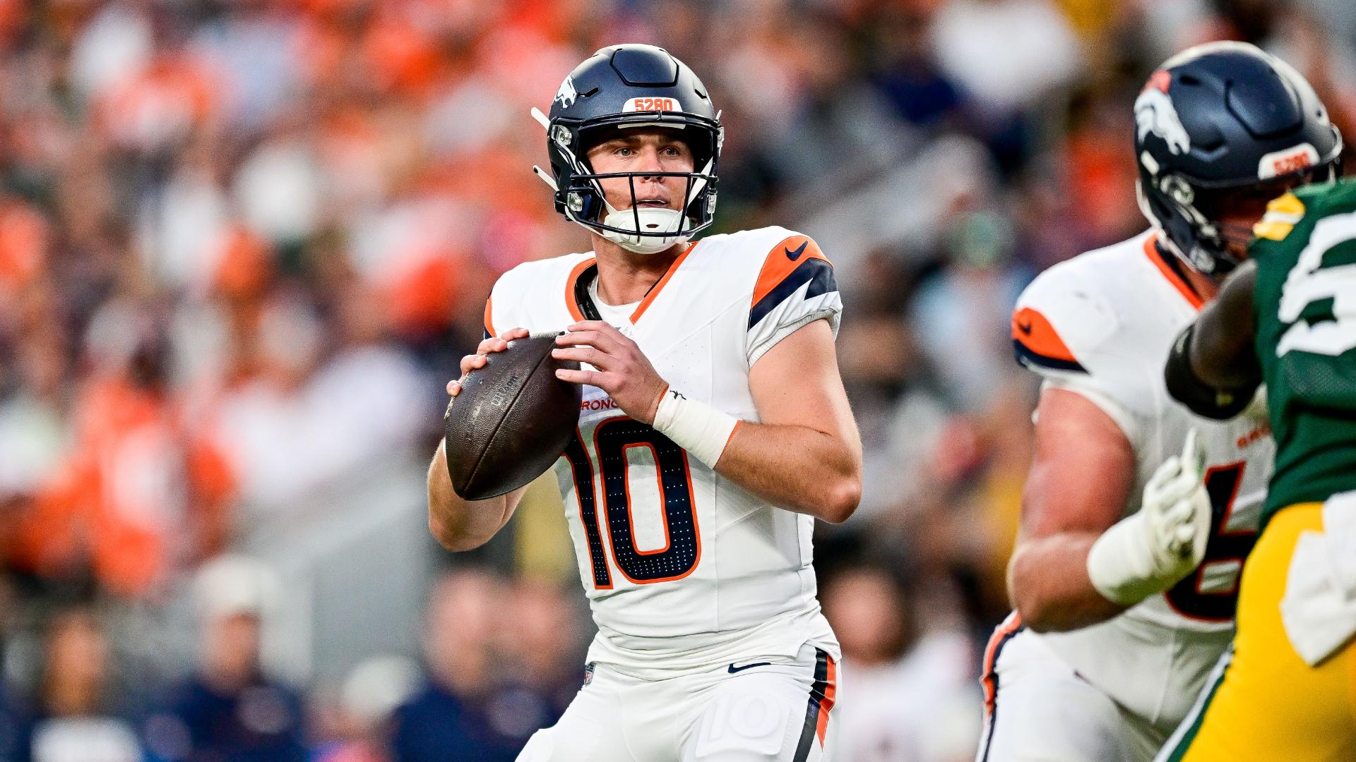 Broncos take 50/50 approach ahead of Week 1