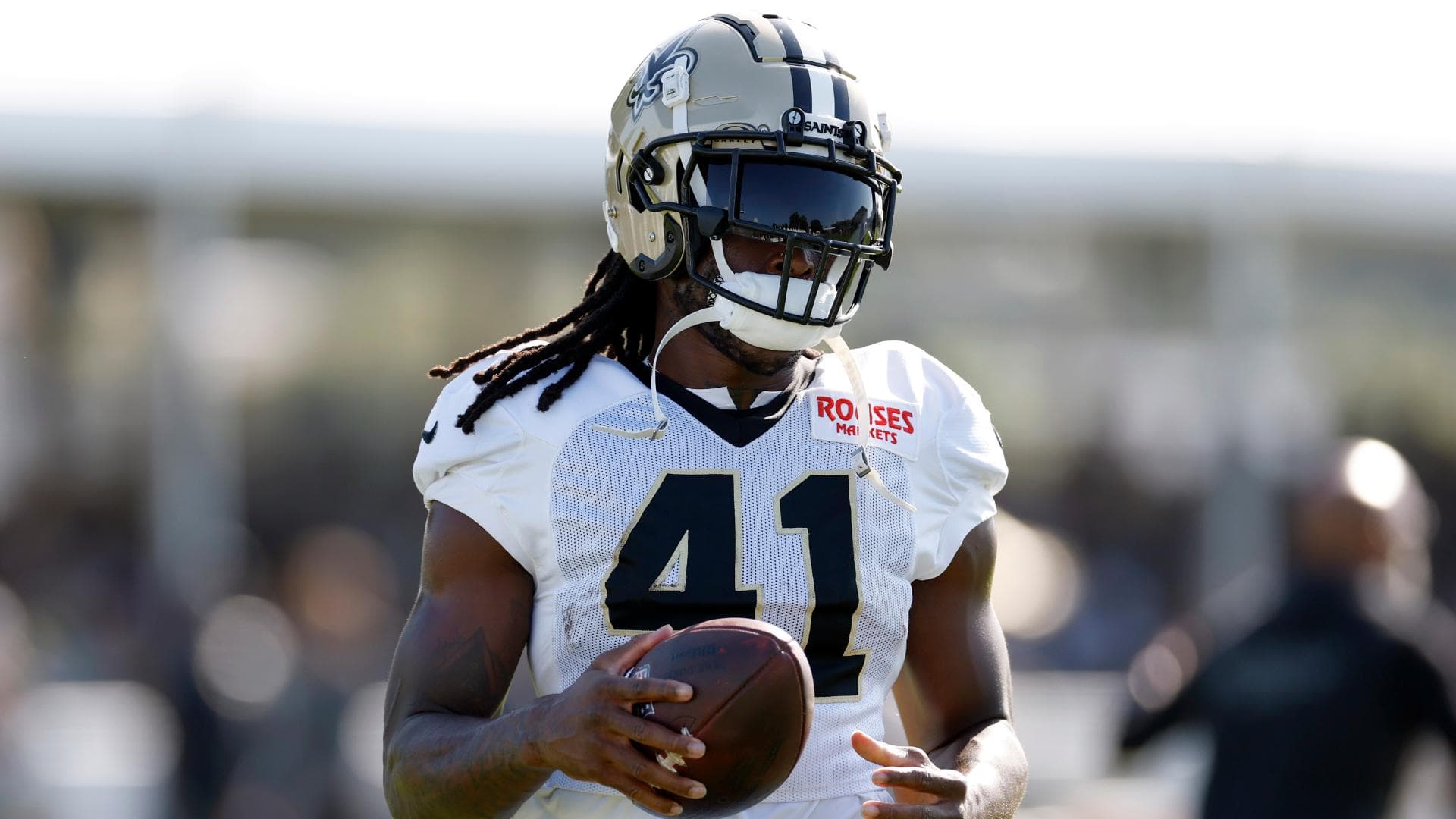 The latest on Alvin Kamara and Cam Jordan