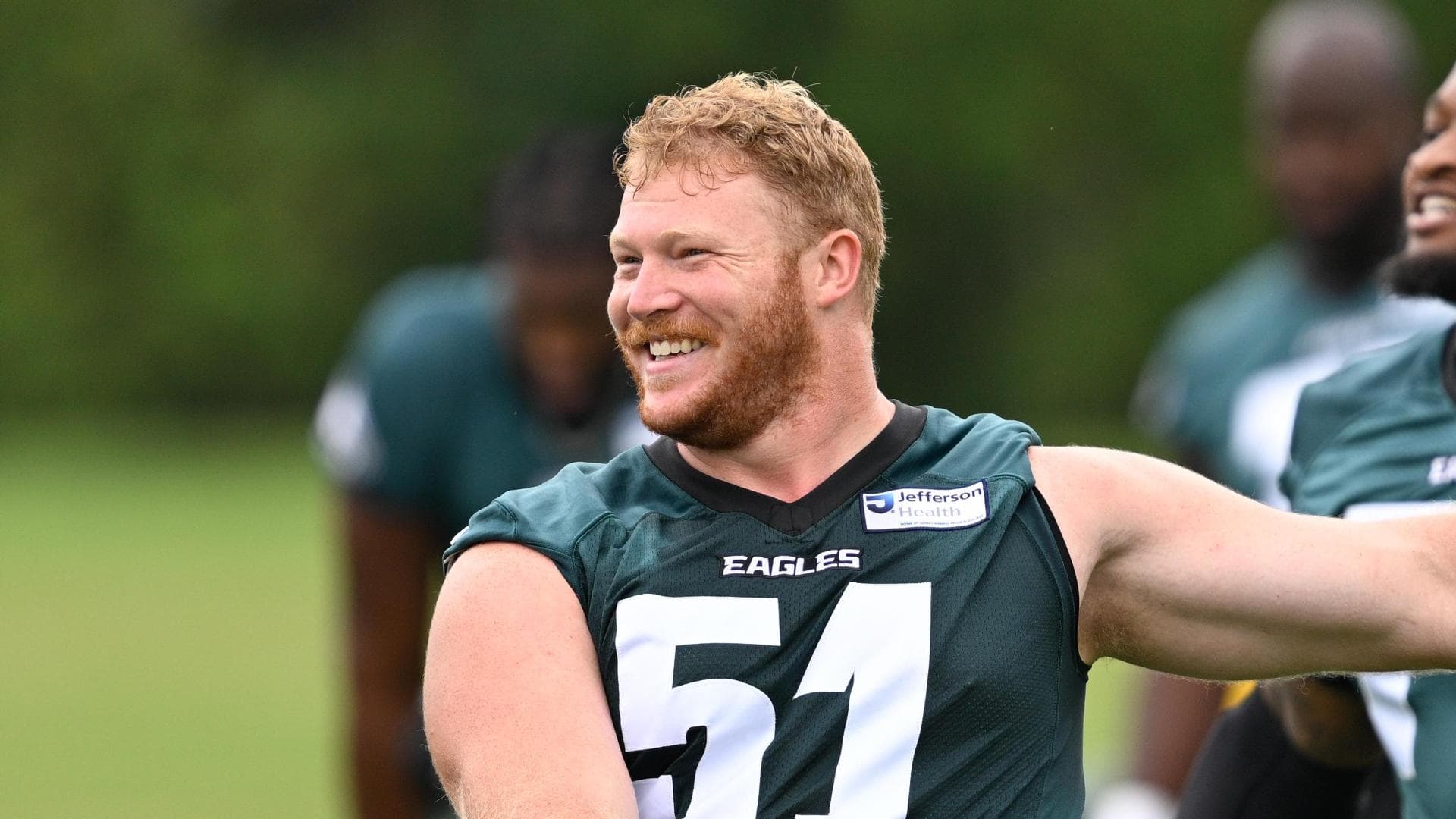 Ravens acquire Pro Bowl center Cam Jurgens from Eagles