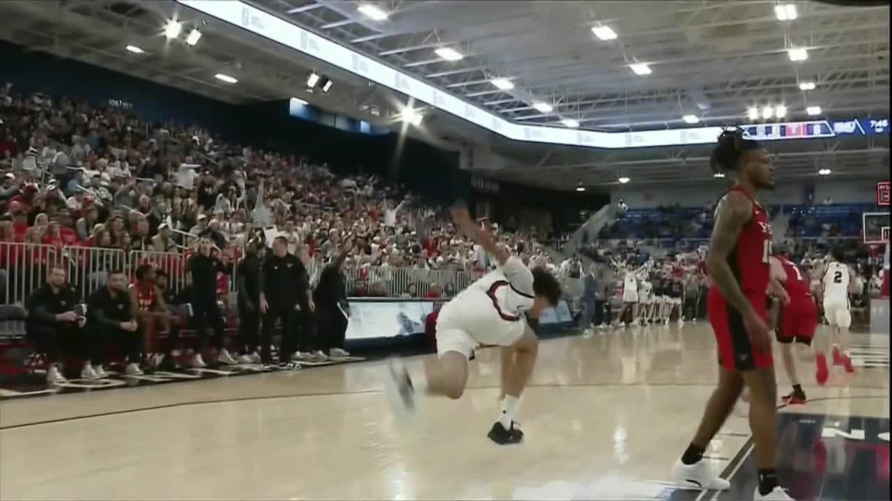 Youngstown State Penguins vs. Robert Morris Colonials: Game Highlights