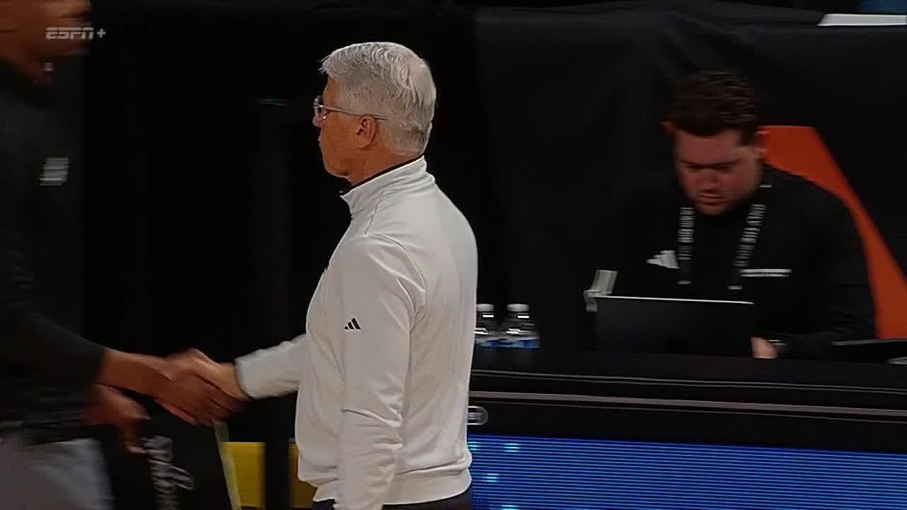 UC Santa Barbara Gauchos vs. UC Davis Aggies: Game Highlights